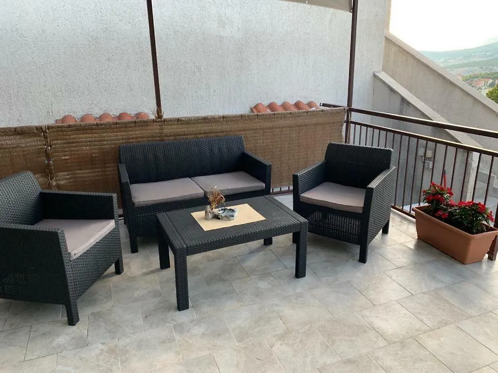 Apartment Jana Klenovica